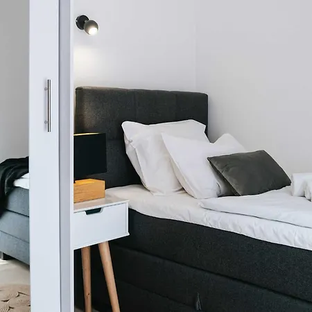 La Ze - Three Bedroom With Swimming Pool