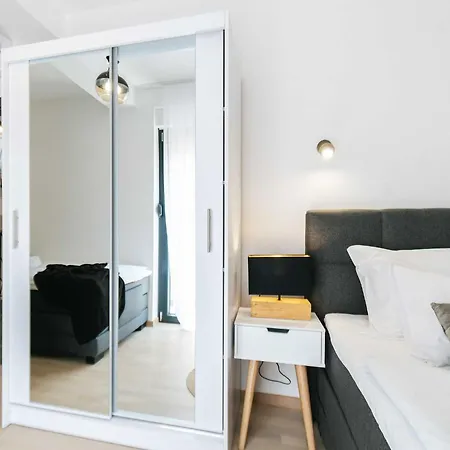 La Ze - Three Bedroom With Swimming Pool *