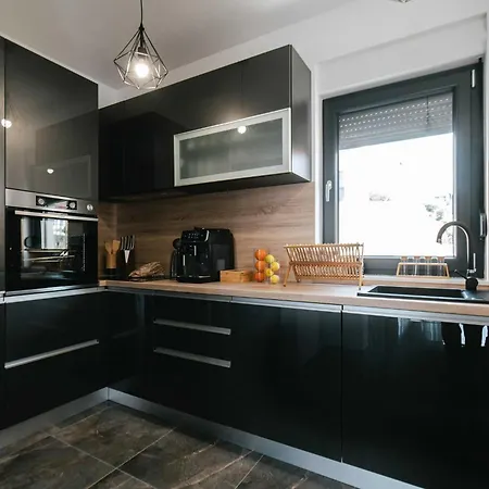 La Ze - Three Bedroom With Swimming Pool Willa *