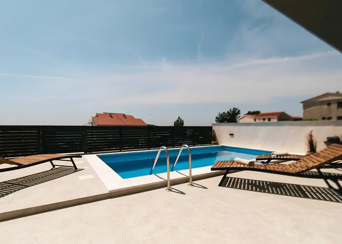 Villa La Ze - Three Bedroom With Swimming Pool Rogoznica (Sibenik-Knin)