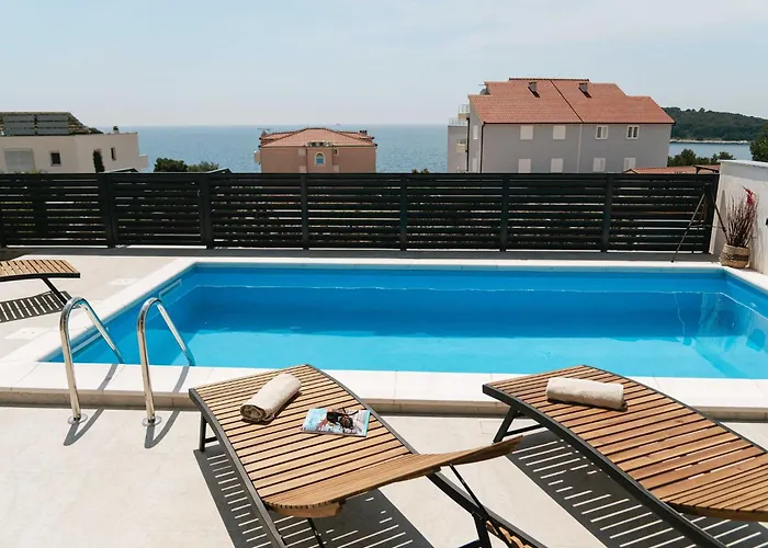 La Ze - Three Bedroom With Swimming Pool Vila