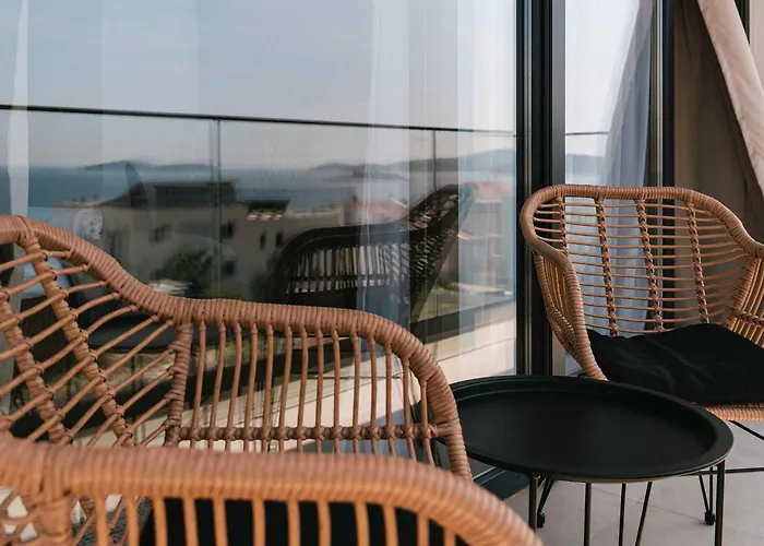 La Ze - Three Bedroom With Swimming Pool Villa Rogoznica (Sibenik-Knin)