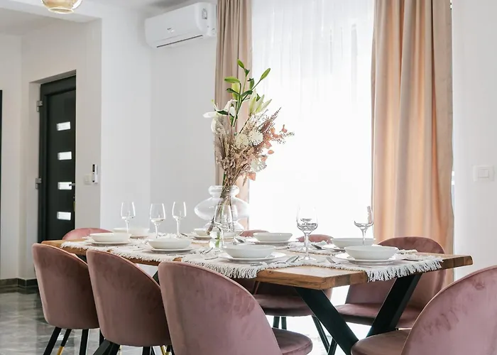 Vila La Ze - Three Bedroom With Swimming Pool Rogoznica (Sibenik-Knin)